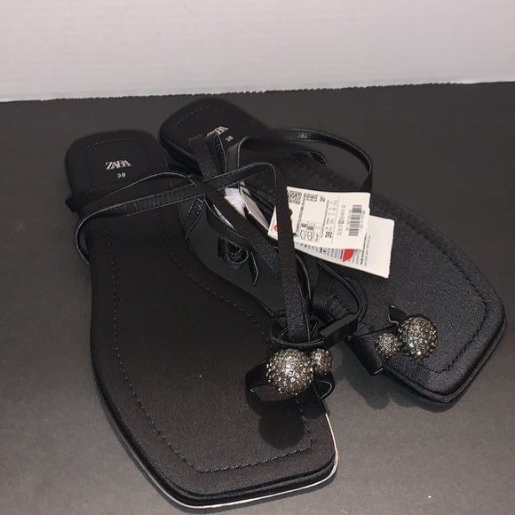 NWT Zara Sparkly low heeled toe sandal - Picture 7 of 13